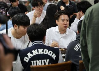 이준석 "보수층 '김문수로 이재명 견제 못한다'는 합리적 판단 할 때"