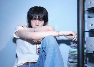 BTS 진 신보 '에코', ’ 63개 국가·지역 아이튠즈 ‘톱 앨범’ 정상