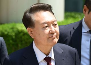 민주당 "尹, 탈당쇼…내란결별 알리바이 '대국민 사기극'" 주장