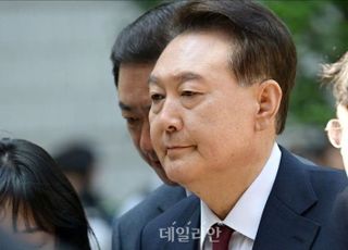 국민의힘 "尹 탈당이 '위장 탈당쇼'?…민주당, 이중성부터 반성해야"