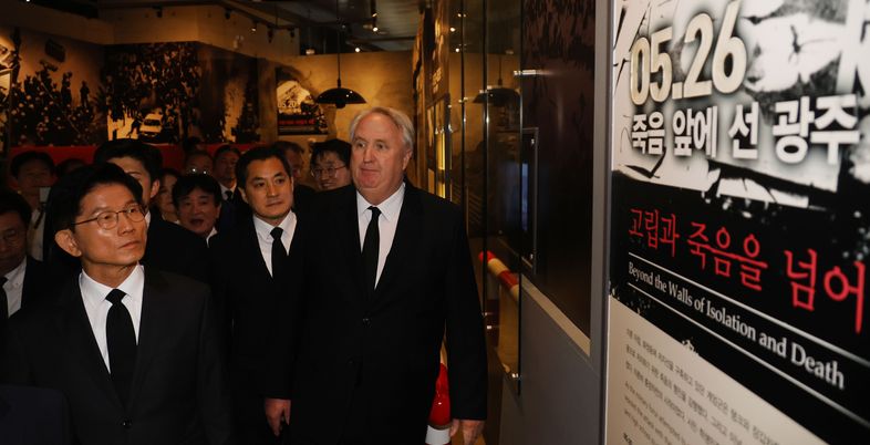 무조건적인 지지·추종은 반드시 독재자를 낳는다