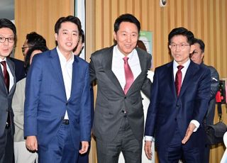 이준석 후보-오세훈 시장-김문수 후보 '약자와 동행하는 서울 토론회' 참석