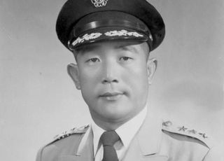 '백범 김구 차남' 김신 전 공군참모총장 9주기 추모식