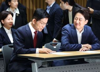 김문수 "이준석과 떨어져있지만 하나…다른 당이라 생각 안해"