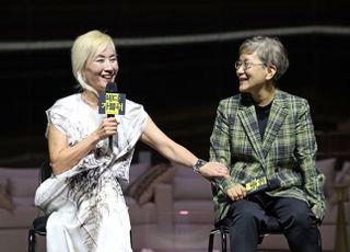 “절망 속에 다시 일어서”…이혜영의 ‘헤다 가블러’는 ‘신뢰’였다 [D:현장]