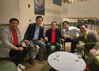홍준표 "민주당과 손잡을 일 없다"…'국힘 특사단'에 입장