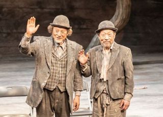 삶을 연기하고, 미래를 심는…원로 배우들의 역할론