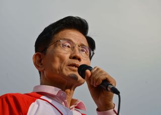 김문수, '가족' 주제 방송연설…"성소수자 취업 특혜는 오히려 역차별"