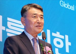 [2025 금융비전포럼-개회사] 민병호 데일리안 대표 "법제·금융 혁신 없인 성장 없다"