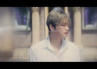 세상이 답답할 때면, 김재중의 '록스타'[MV 리플레이③]