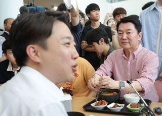 '단일화' 위해 이준석 찾은 안철수…"김문수와 만남 주선할 것"