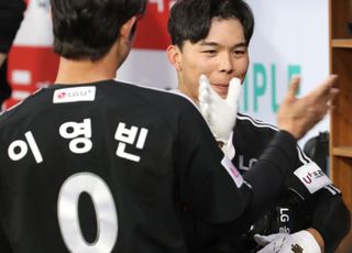 명불허전 엘롯라시코, 연장 승부 끝에 7-7 무승부
