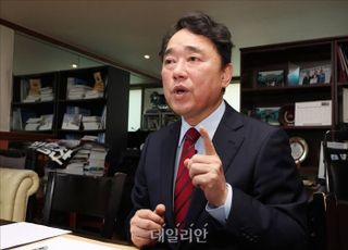 박용찬 "김문수, 이재명과 지지율 격차 한자리대…최종 승자될 것"