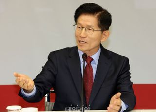 김문수 "이준석에 당권?…당무우선권 내가 갖고 있어"