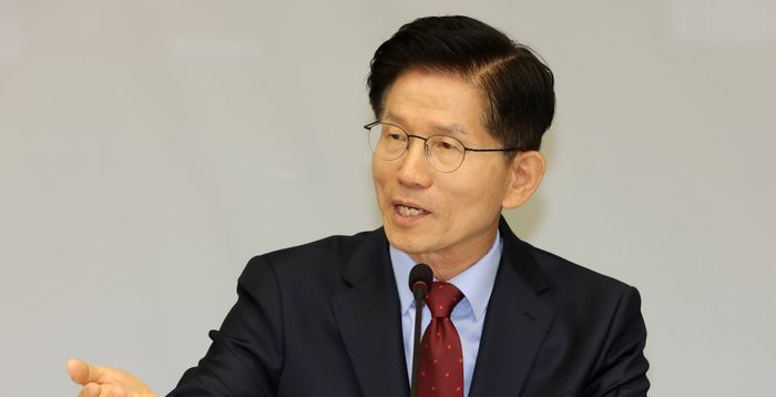 김문수 "이준석에 당권?…당무우선권 내가 갖고 있어"