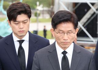김문수, 노무현 서거 16주기 맞아 "국민주권 개헌 이뤄내겠다"