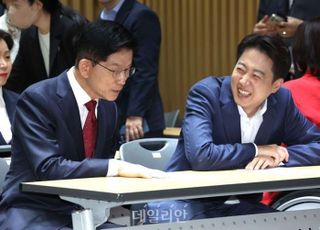 [데일리안 오늘뉴스 종합] "지지율은 오르는데"…김문수, 빅텐트 딜레마 어떻게 풀까, 이재명 "윤석열, 내란죄로 부족…외환죄도 수사해야" 등