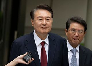 尹 내란혐의 5차 공판 예정…특전사 1공수여단장 군 투입 증언