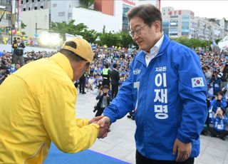 민주당, 비법조인 대법관 임명-대법관 100명 증원 법안 철회
