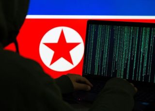 檢, 北 해커와 손잡고 도박사이트 제작·유통한 총책 구속…"수익금 일부 북한행"