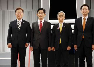 '뜨느냐 가라앉느냐'…'깜깜이' 전 마지막 TV토론, 후보간 '동상사몽'