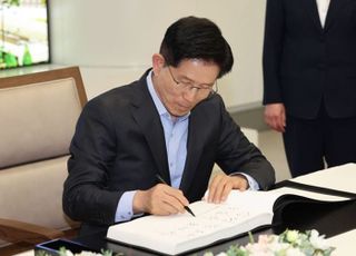 김문수 '공수처 폐지' 공약에 지지율 힘 받나