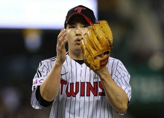 싹쓸이 반복했던 1~2위 LG·한화, 세 번째 맞대결은?