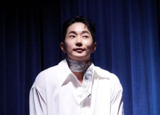 전호준, 전 연인 폭행 의혹에 활동 제동…극단 측 “캐스팅 잠정 보류”