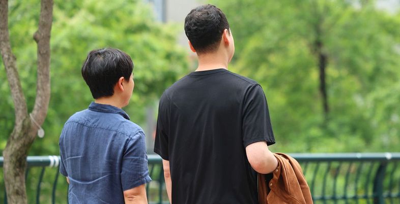 [오늘 날씨] 한낮 최고 28도 전국 흐리고 곳곳 비...입술 노화 예방법