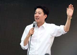 [현장] 이준석, 서울 표심 집중 공략…'젓가락 발언' 논란은 정면돌파