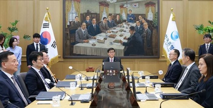 [기준금리 인하] 한은 "물가 상승률 1.9% 예상…안정세 이어갈 것"