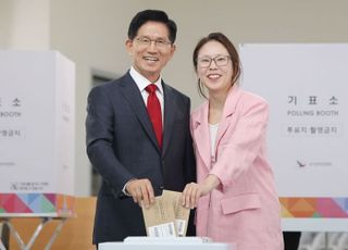 김문수, '이재명 지역구'서 사전투표…"투표 안 하면 불리해져"