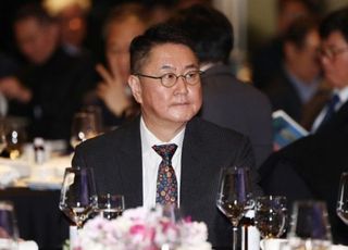 이석우 두나무 대표, 7월 대표이사직 사임…"고문으로 남아"