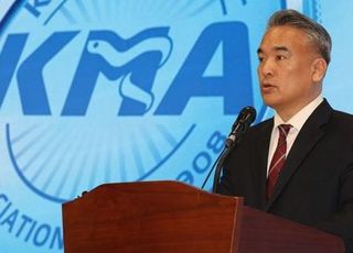 의협 "차기 대통령, 의대생·전공의 문제 최우선 과제로 삼아야"