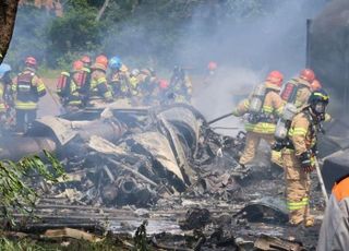 이륙 6분만에 추락한 해상초계기…軍 "승무원 4명 전원 사망"(종합3보)