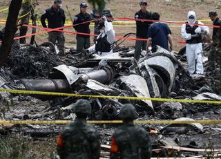 사고 1분전까지 추락 초계기 관제탑과 교신…해군 "비상상황 언급 없어"