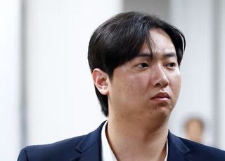 檢, '김하성 공갈 혐의' 전 야구선수 임혜동 피의자 신분 소환