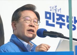 이재명 '장남 논란', 대선 막판 '비방전' 번졌다