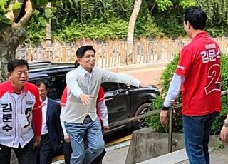 장성민 "이번 선거, 커피혁명·젓가락혁명의 선거가 되기를"