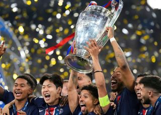 메시·음바페도 들지 못했던 빅이어, 원팀으로 정상 오른 PSG