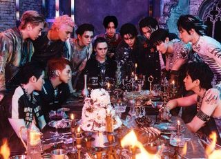 세븐틴, 정규 5집 초동 판매량 252만 장 돌파…올해 케이팝 최다 기록