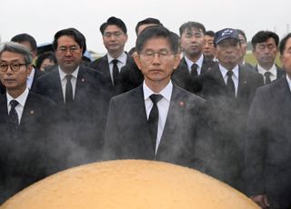 김문수 "제주 4·3은 민족적 비극…아픔 치유한 뒤 발전 밑거름 되길"