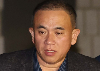 '창원 제2국가산단 개입 의혹' 명태균 검찰 출석…"아이디어만 제공"
