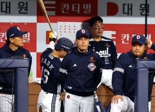 ‘이승엽 자진사퇴’ 두산, 1군 코칭스태프 개편