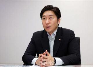 [이재명 당선] '이재명의 그림자' 김용만