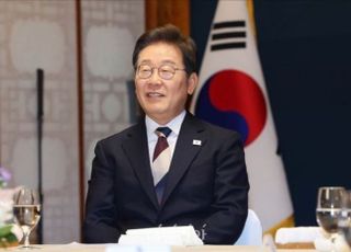 ‘깃발라시코’ 일으켰던 이재명 대통령 당선, 프로스포츠계 기대감 증폭
