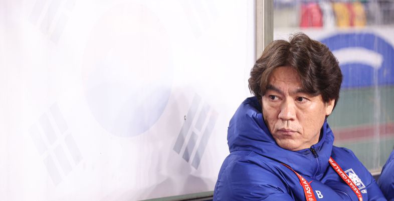 1단계 통과한 홍명보 감독, 여전히 싸늘한 시선