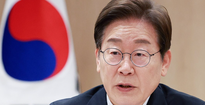 서울고법, 李대통령 선거법 파기환송심 연기…"헌법 84조 따른 조치"