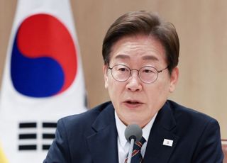 李대통령 "국민, '이재명 잘 뽑았다'는 효능감 갖게 하겠다"