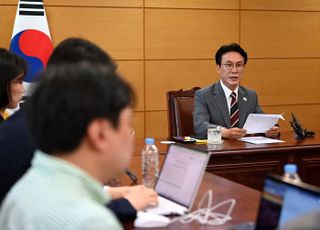 김민석 총리 후보자 "청문회 모든 질문, 한 점 의혹 없도록 설명하겠다"
